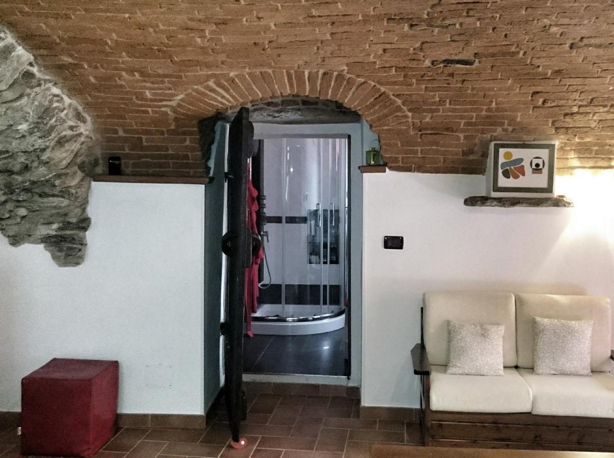 Pont Canavese La Casa Dei Nonni Con Spa Privata Su Richiestaヴィラ エクステリア 写真