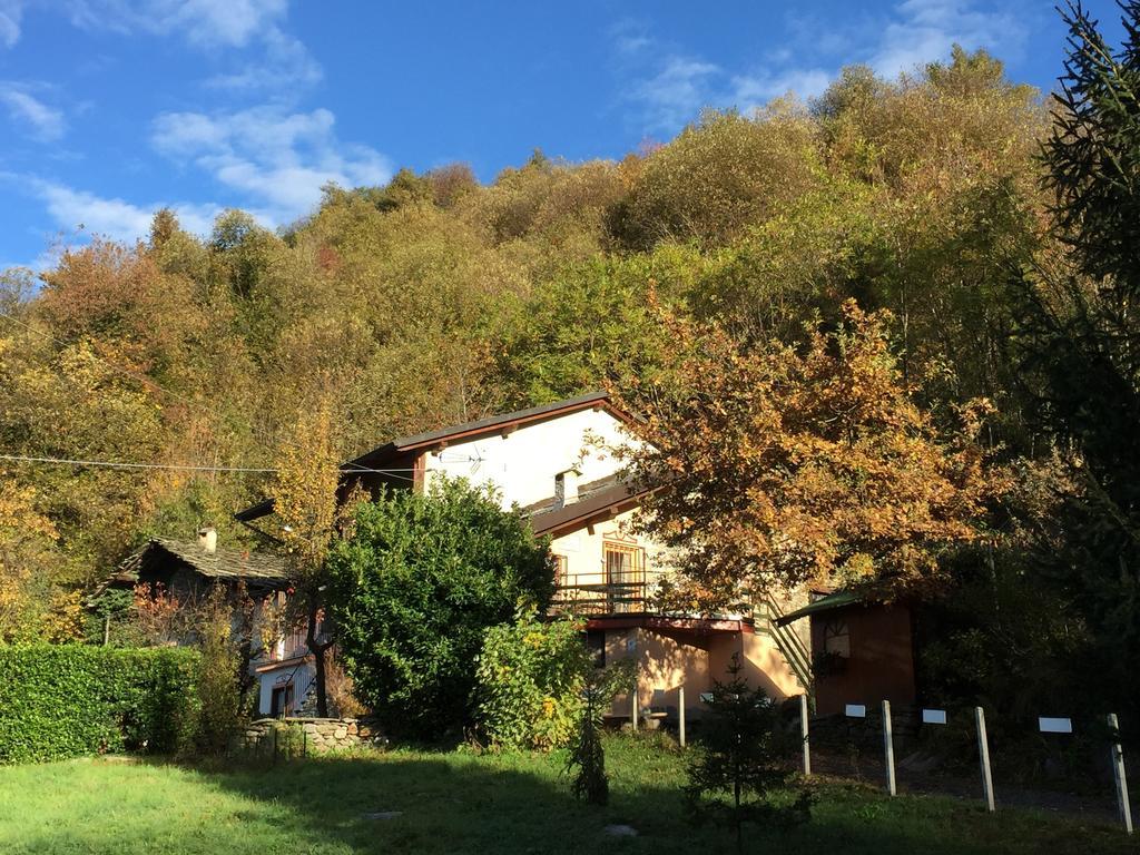 Pont Canavese La Casa Dei Nonni Con Spa Privata Su Richiestaヴィラ エクステリア 写真